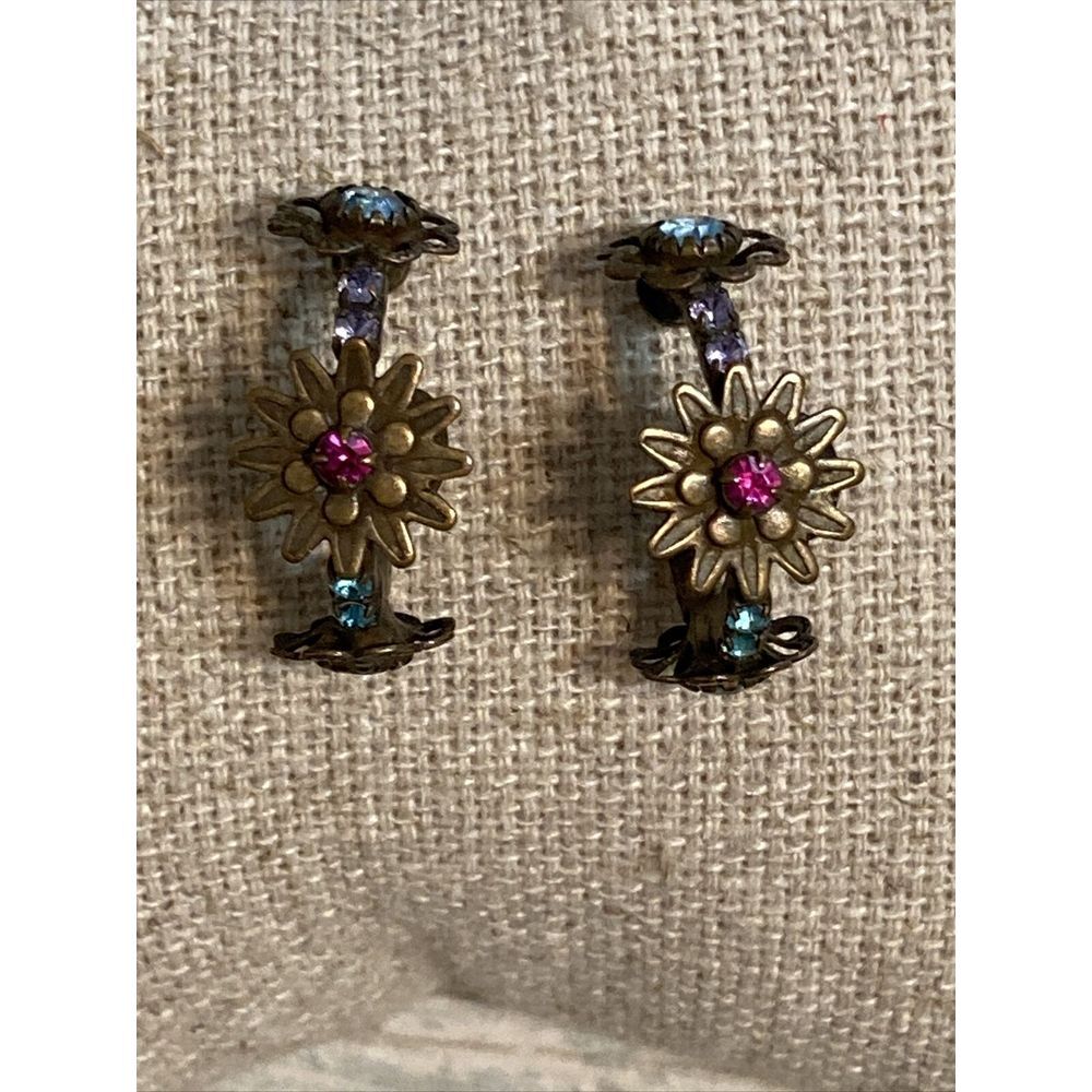 SORRELLI floral Hoop EARRINGS Flowers antiqued Gold‎ Tone cut outs Rare